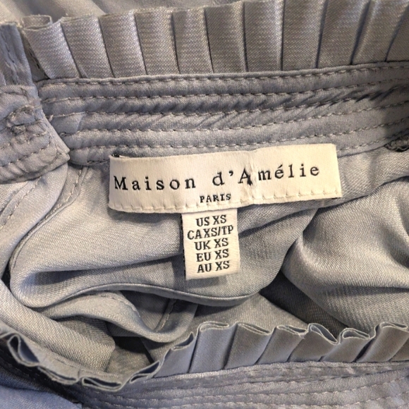 Maison d’Amélie Powder Blue Plissé Pleated Sleeve Mock Neck Satin Blouse Size XS - Picture 5 of 6